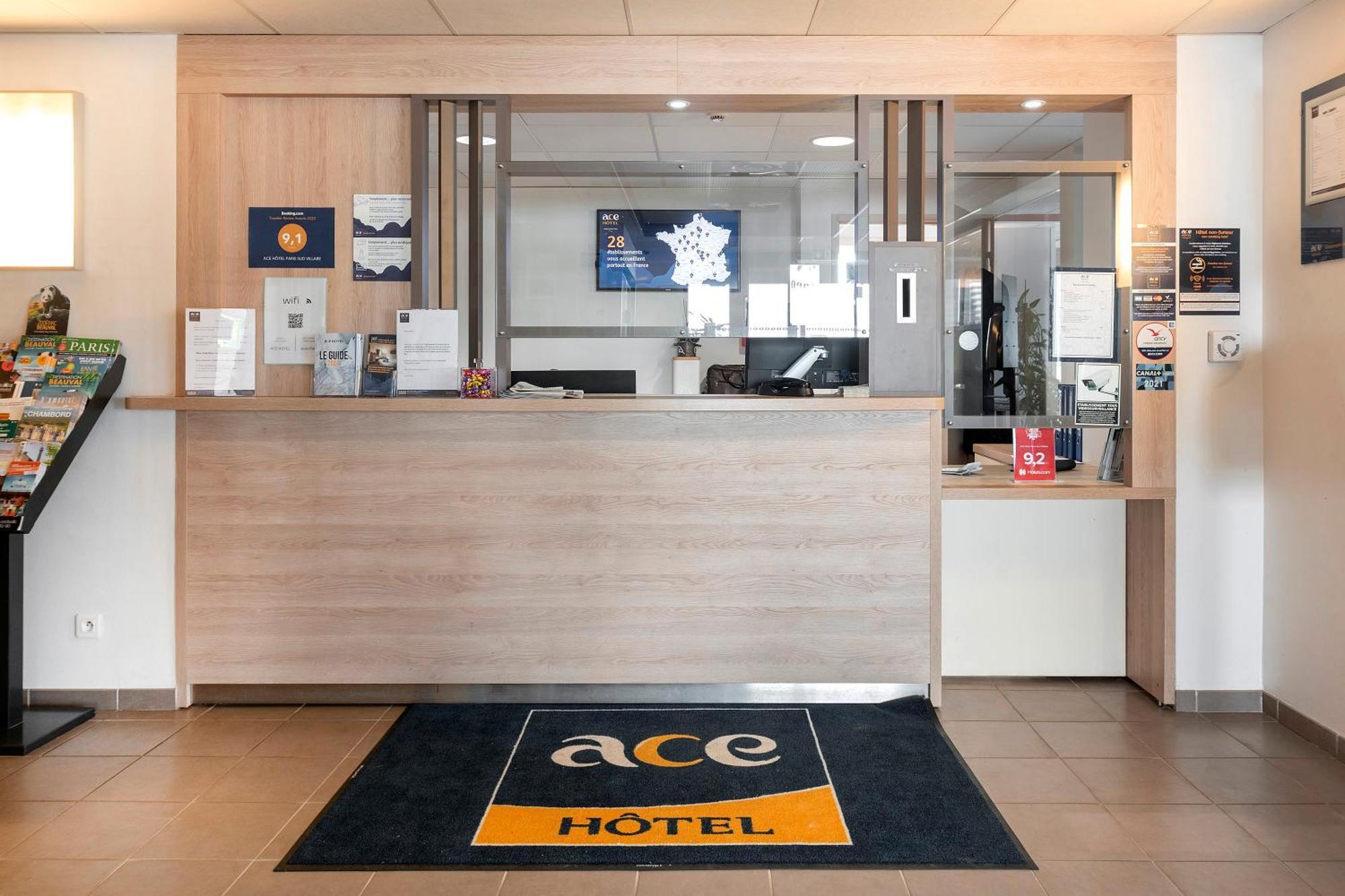 Ace Hotel Paris Sud Villabe エクステリア 写真